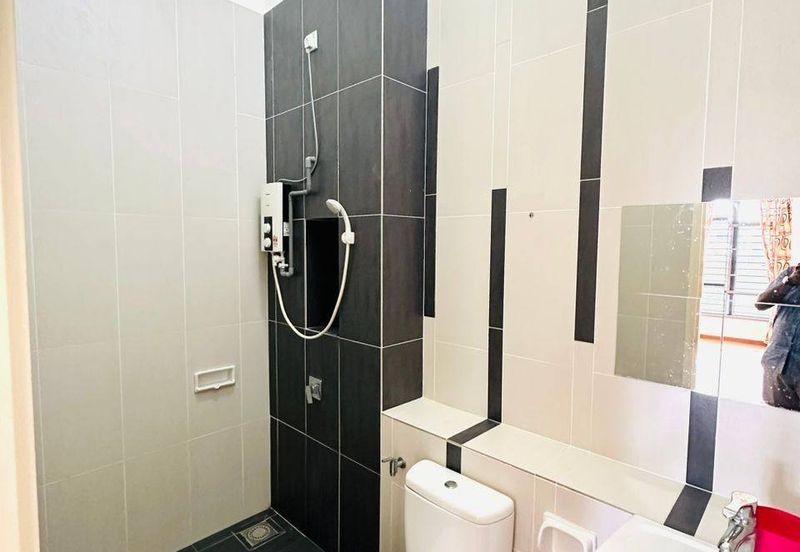 Garden Villa @ Bukit Indah 2