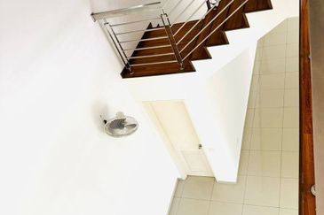 Garden Villa @ Bukit Indah 2