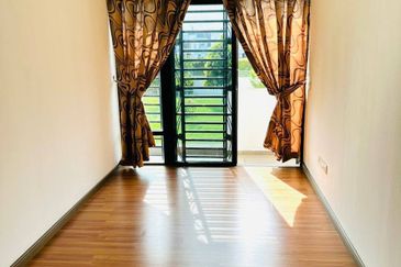 Garden Villa @ Bukit Indah 2