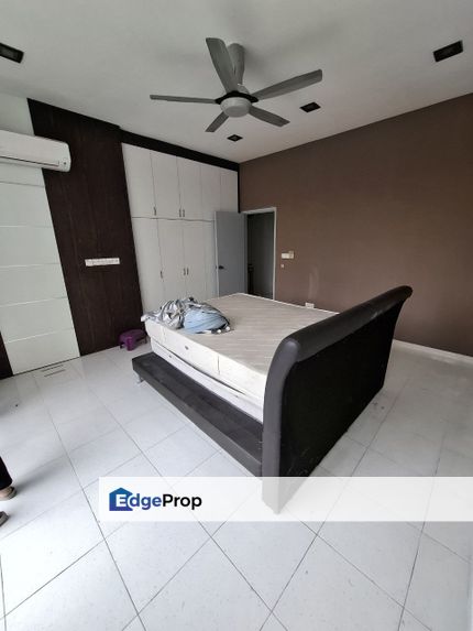 Freehold double storey landed renovated and guarded at setia eco garden gelang patah, Johor, Gelang Patah