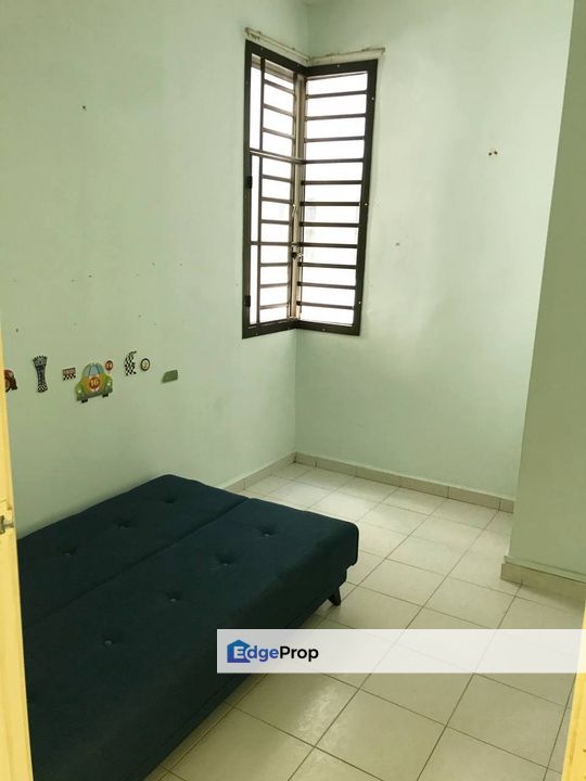 Freehold full loan 3 room apartment at nusa perdana gelang patah, Johor, Gelang Patah