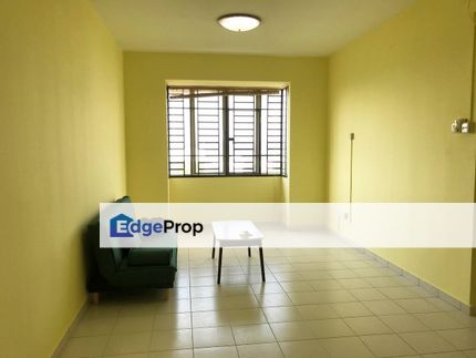 Freehold full loan 3 room apartment at nusa perdana gelang patah, Johor, Gelang Patah