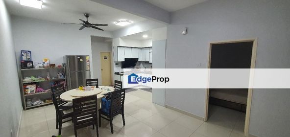 Double storey landed house renovated and guarded at rini height2 mutiara rini skudai, Johor, Skudai