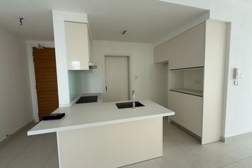 Teega Residences, Puteri Harbour