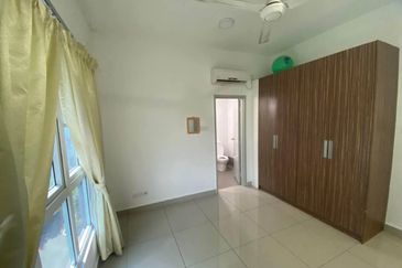 Seasons Luxury Apartments @ Amara Larkin