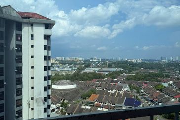 Mewah View Luxurious Apartments