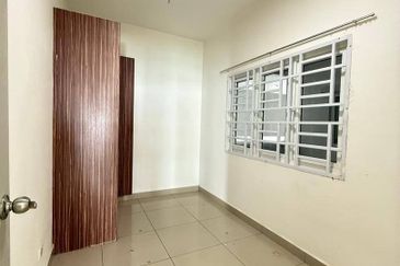 Seasons Luxury Apartments @ Amara Larkin