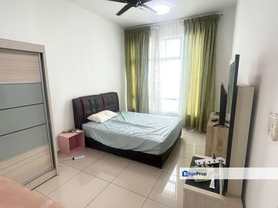 Freehold full loan d summit residence kempas utama with fully furniture and renovated skudai, Johor, Johor Bahru