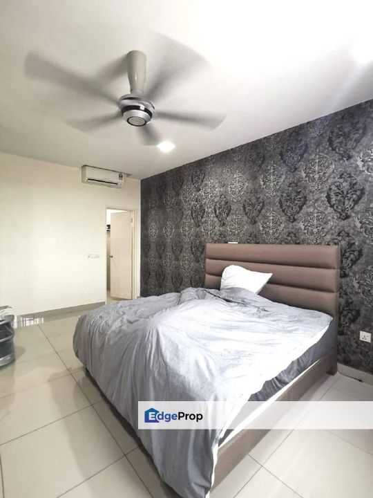 Freehold perling height service apartment renovated at perling iskandar puteri, Johor, Johor Bahru