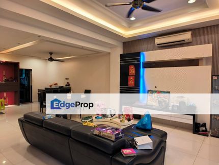 Freehold double storey unblock view landed at indahpura kulai with renovated , Johor, Kulai