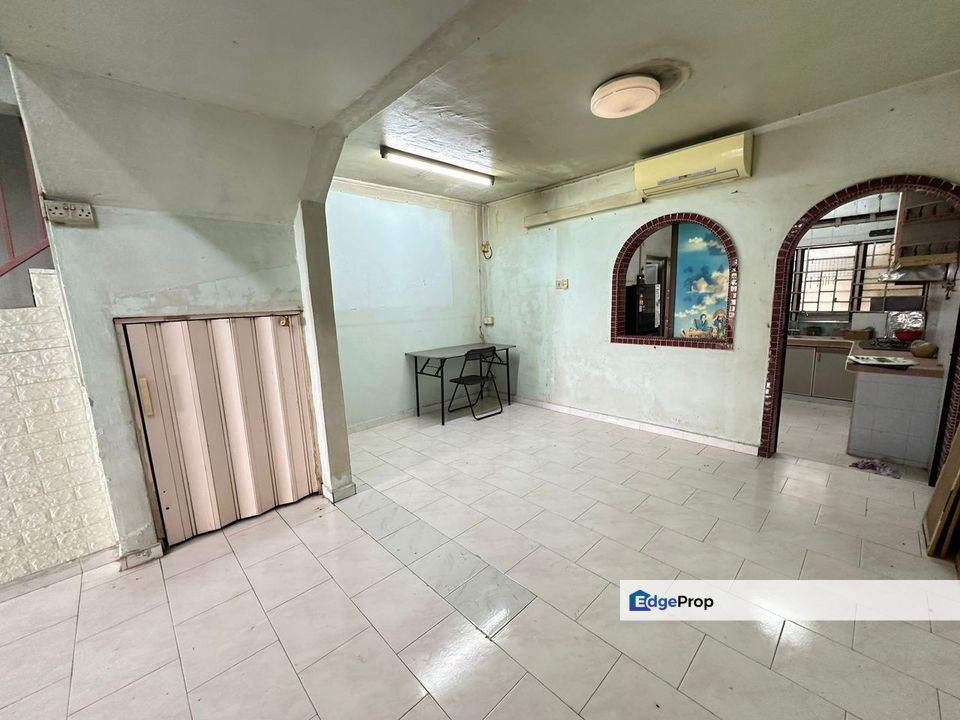 Freehold unblock view double storey low cost at skudai baru, Johor, Skudai