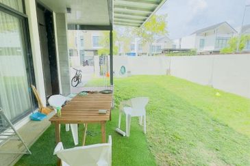 Avira Garden Terraces @ Medini