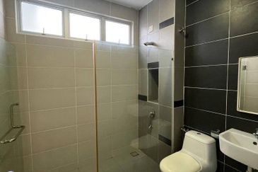 Oleander @ Kempas Utama