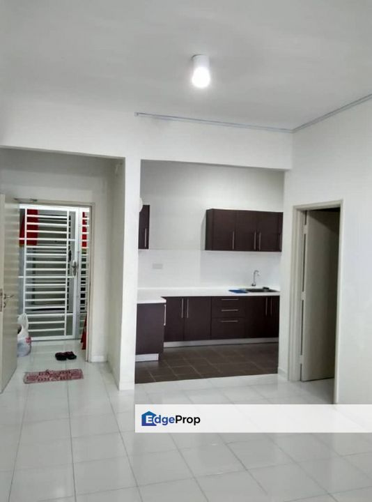 Full loan 3 room service apartment at jentayu residency tampoi skudai, Johor, Tampoi