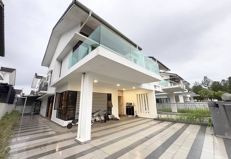 Horizon Hills The Green