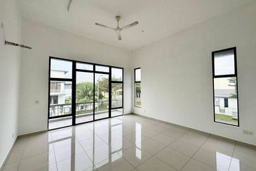 Garden Villa @ Bukit Indah 2