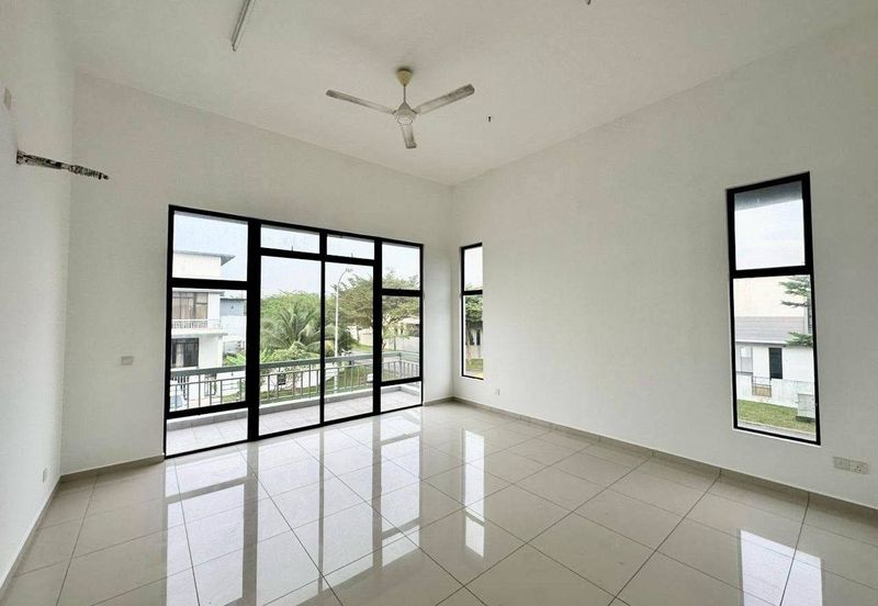 Garden Villa @ Bukit Indah 2