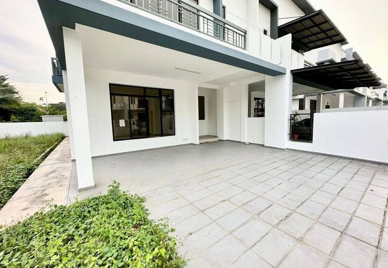 Garden Villa @ Bukit Indah 2