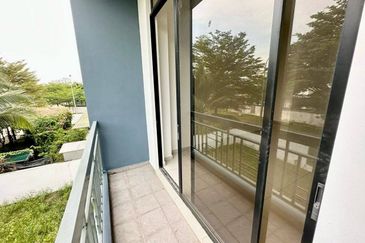 Garden Villa @ Bukit Indah 2