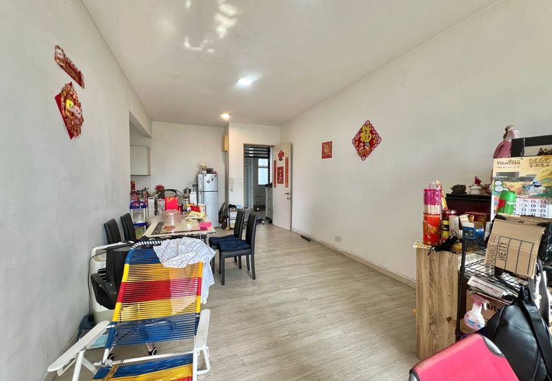 Dedaun Hijau (Greenfield Regency)