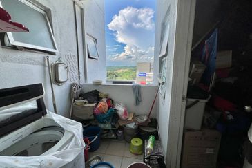 Dedaun Hijau (Greenfield Regency)