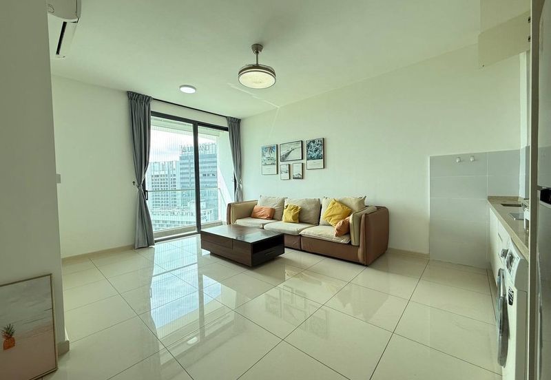 The M @ Medini Macrolink