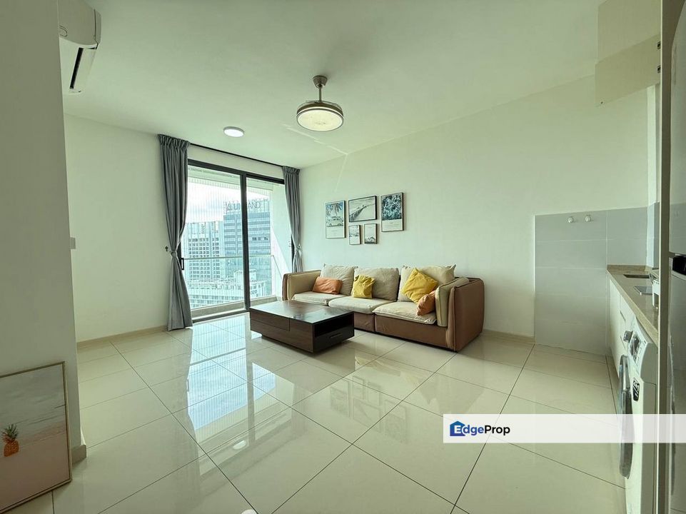 Fully furniture 2 room service apartment at the m macrolink medini, Johor, 