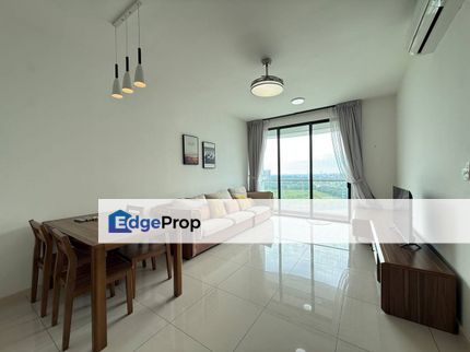 Fully furniture mid floor 3 room service apartment at the m marcolink medini, Johor, 