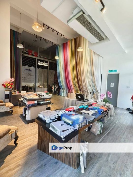 Freehold 1.5 storey cluster factroy at eco business park 2 senai johor, Johor, Senai