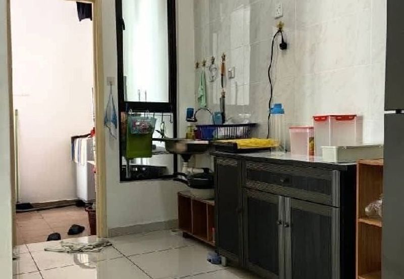 D'Summit Residences @ Kempas Utama