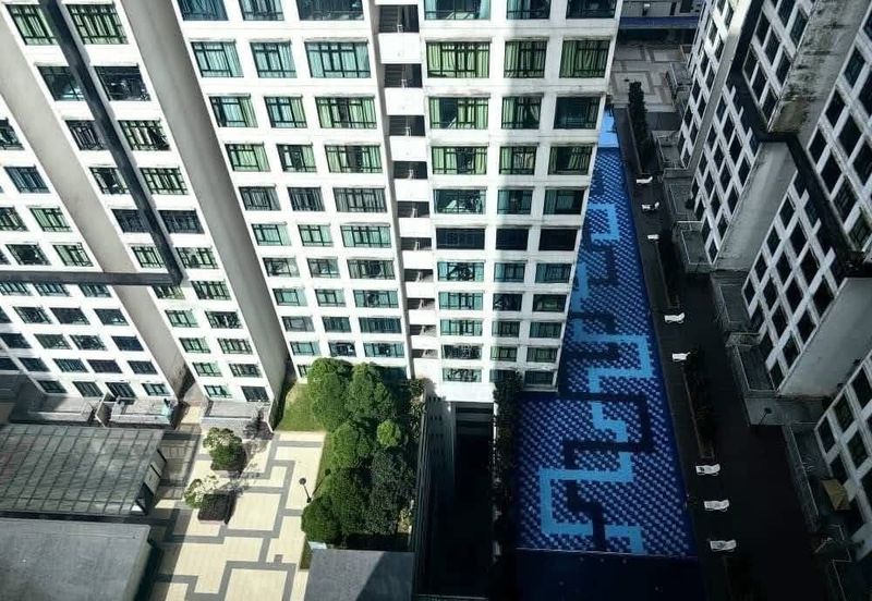 D'Summit Residences @ Kempas Utama