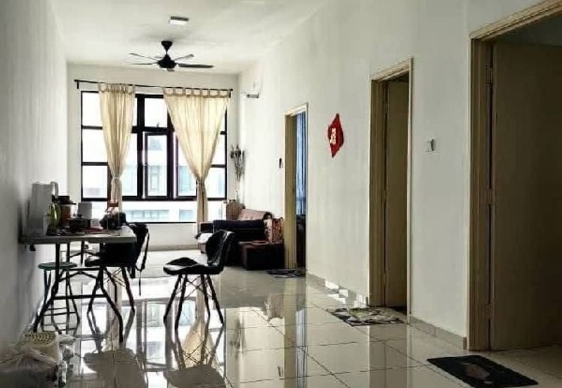 D'Summit Residences @ Kempas Utama