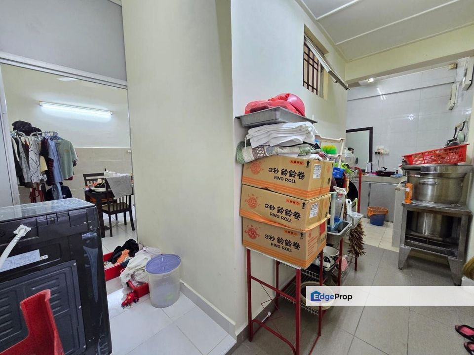 Freehold double storey landed house unblock view renovated and guarded at bukit indah, Johor, Bukit Indah