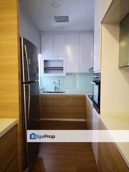 Freehold horizon residence service apartment fully renovated at taman bukit indah , Johor, Bukit Indah