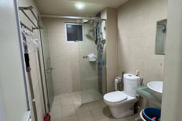 Dedaun Hijau (Greenfield Regency)