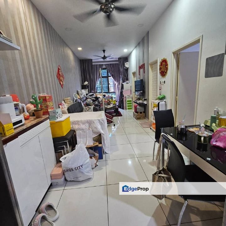 Freehold full loan 2 room service apartment at D'summit kempas indah skudai, Johor, Johor Bahru