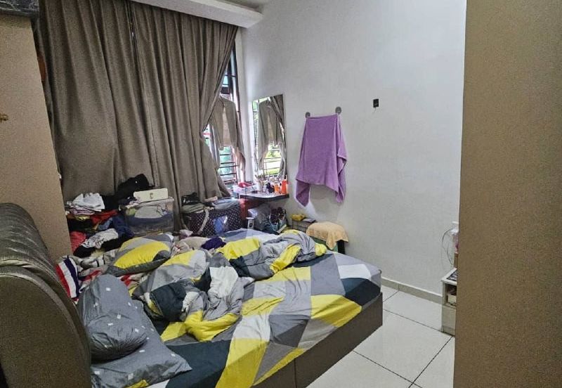 D'Summit Residences @ Kempas Utama