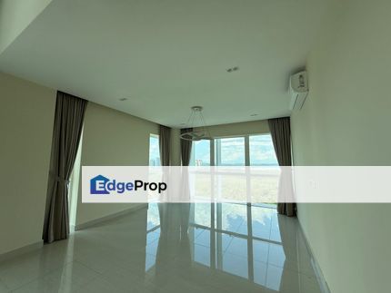 Double storey duplex partial furniture condominium at medini signature, Johor, Nusajaya