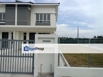 Freehold new double storey landed house at aster heights tropicana gelang patah, Johor, Johor Bahru