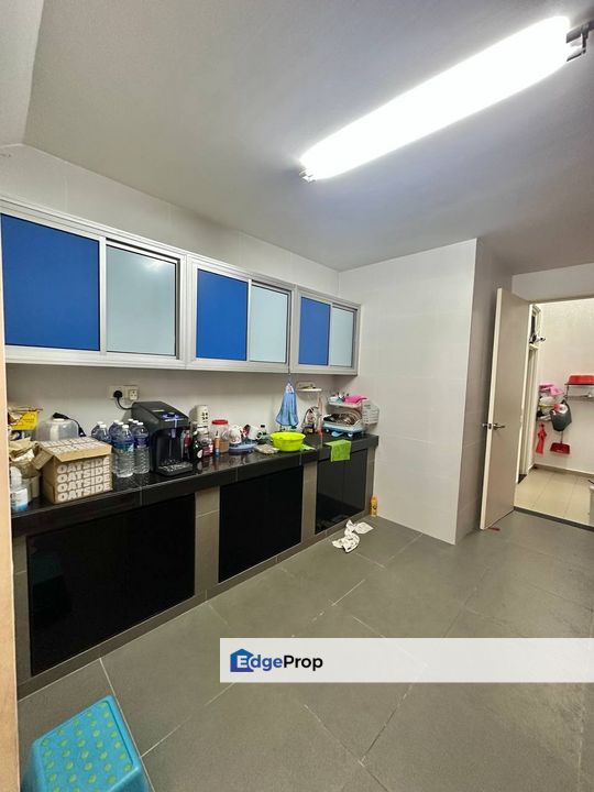 Freehold double storey landed house renovated and guarded at eco botanic iskandar puteri, Johor, Nusajaya