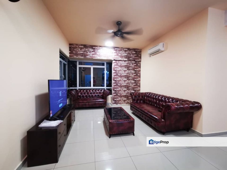 Freehold corner lot service apartment at fairway suites horizon hill , Johor, Horizon Hills