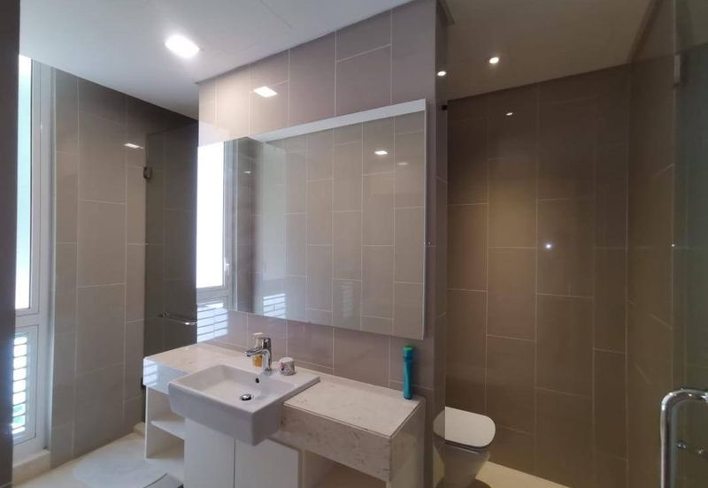 Emerald Bay @ Puteri harbour