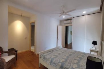 Emerald Bay @ Puteri harbour