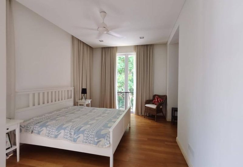 Emerald Bay @ Puteri harbour