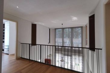 Emerald Bay @ Puteri harbour