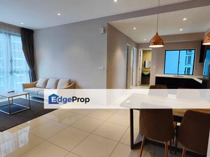 Fully furniture mid floor service apartment at elysia park medini, Johor, Nusajaya
