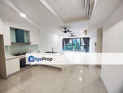 Seaview high floor 2 room service apartment at iskandar residence medini, Johor, Nusajaya