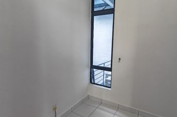 Seri Austin Luxury Apartment