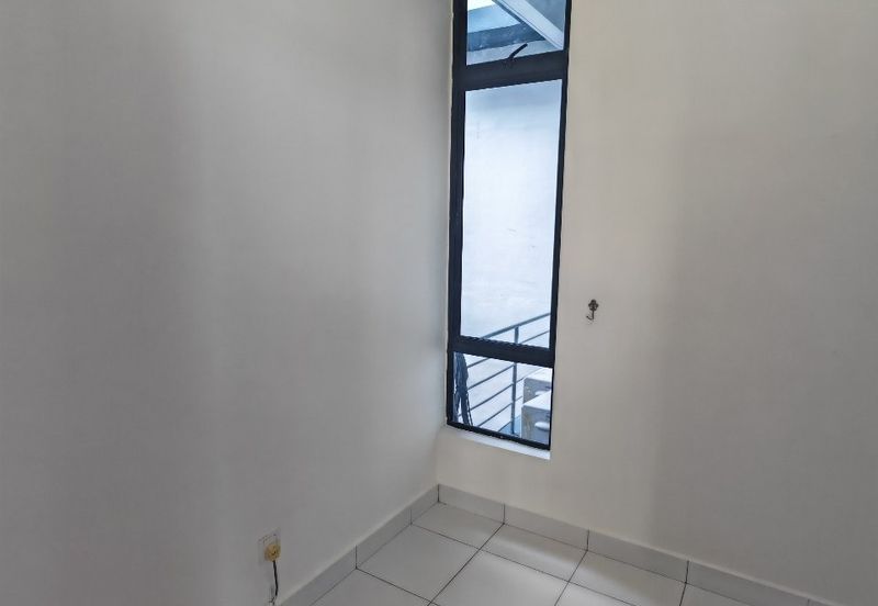 Seri Austin Luxury Apartment