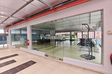 Seri Austin Luxury Apartment